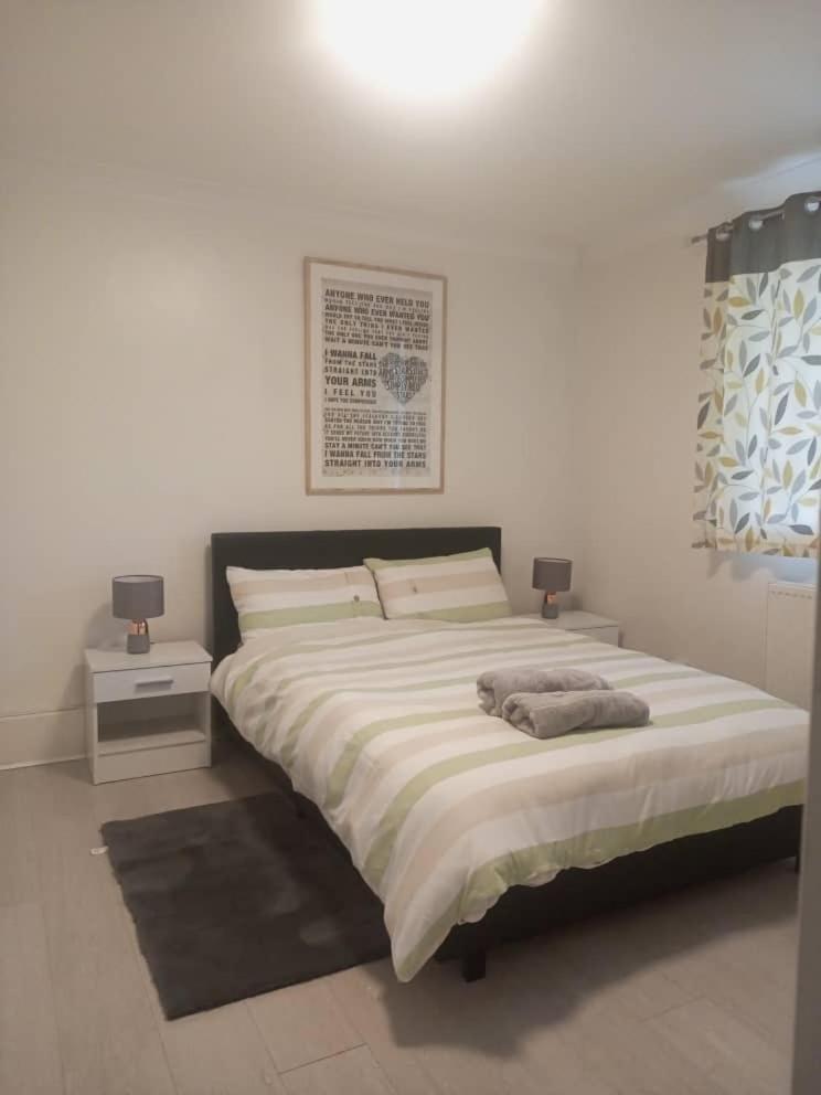 Heronsgate Gh009 Apartment Abbey Wood Екстериор снимка